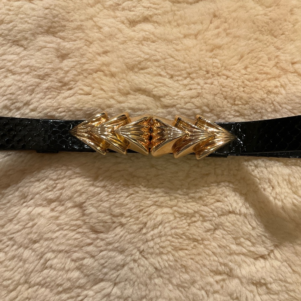 Vintage Alexis Kirk black leather and gold buckle belt - Picture 6 of 12